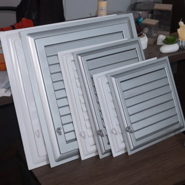 نوافذ التهوية اللاصقة